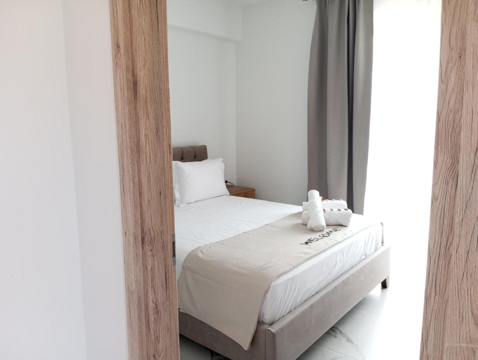 Three Charites Resort Gialova Dış mekan fotoğraf