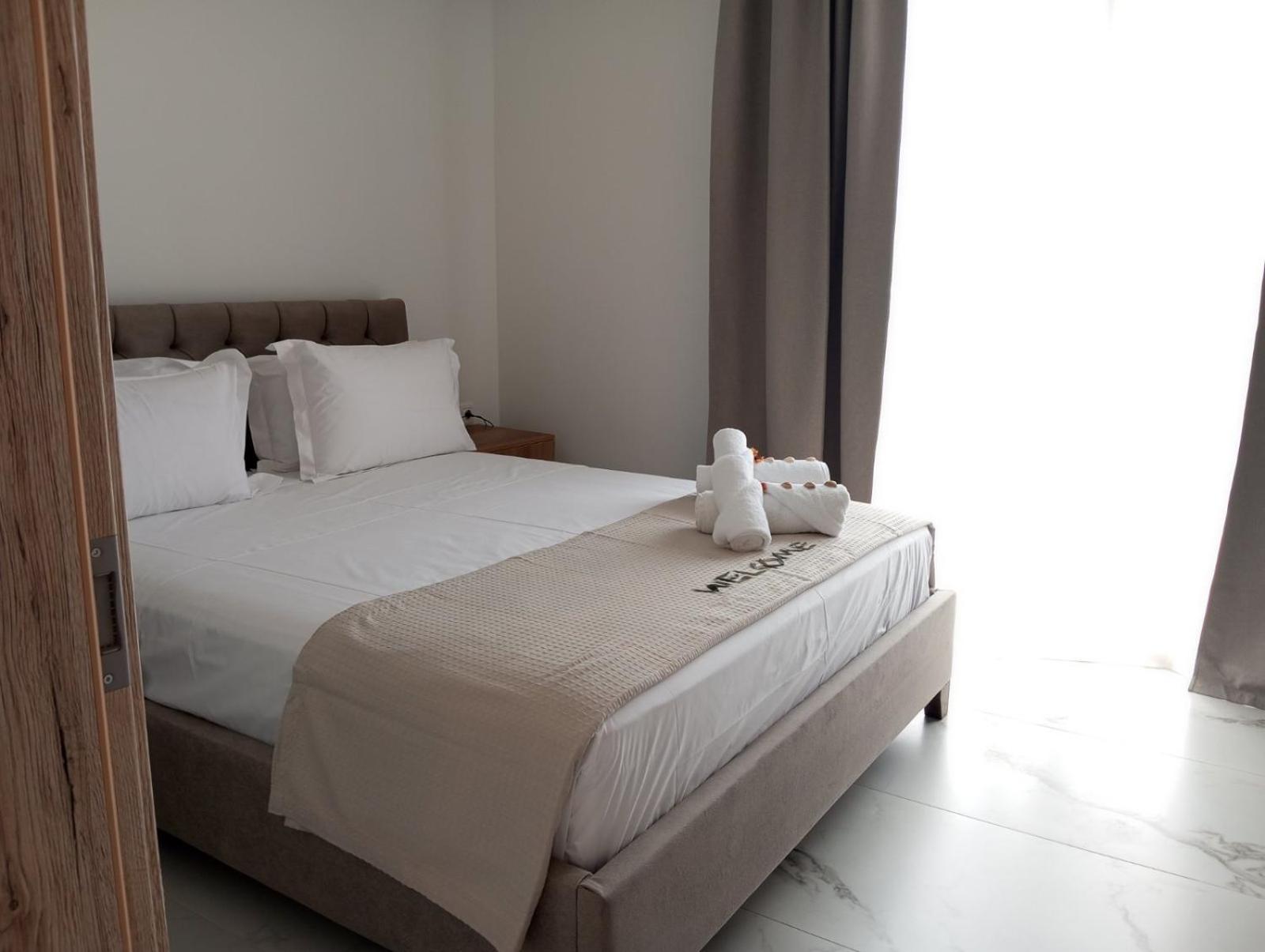 Three Charites Resort Gialova Dış mekan fotoğraf