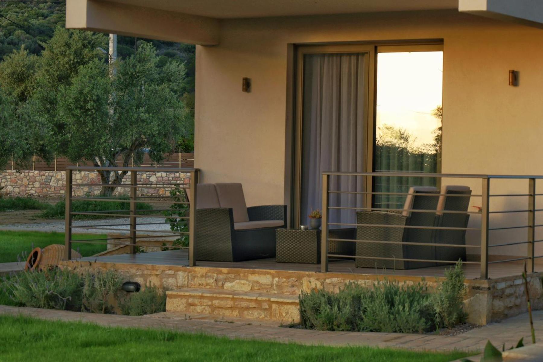 Three Charites Resort Gialova Dış mekan fotoğraf
